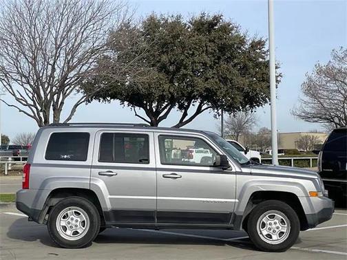 2016 Jeep Patriot Sport