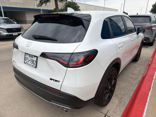 Platinum White Pearl 2025 Honda HR-V 2WD Sport