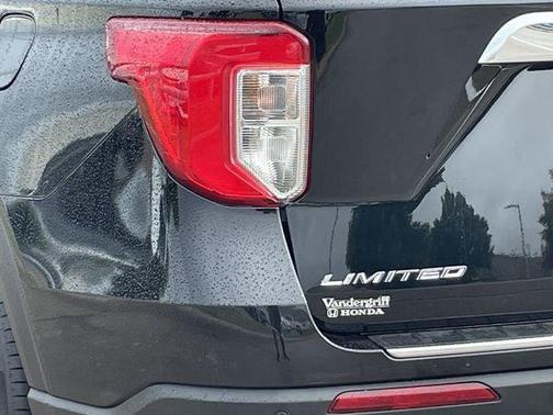 Agate Black 2023 Ford Explorer Limited
