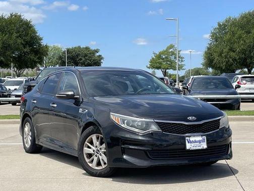 Ebony Black 2016 Kia Optima LX