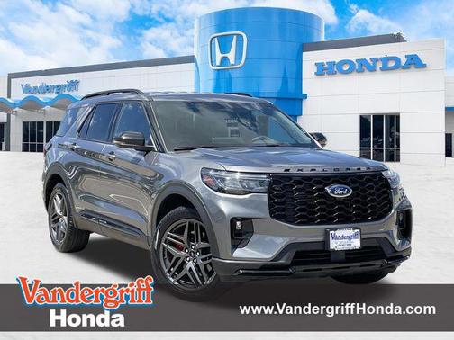 Carbonized Gray 2025 Ford Explorer ST-Line