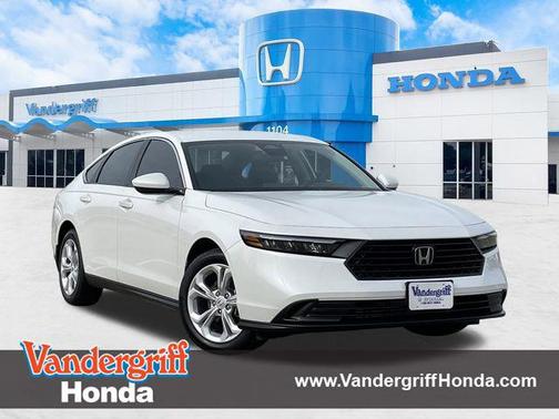 Platinum White Pearl 2025 Honda Accord LX 1.5T