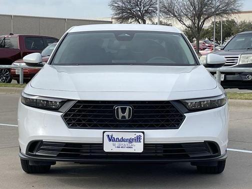 Platinum White Pearl 2025 Honda Accord LX 1.5T