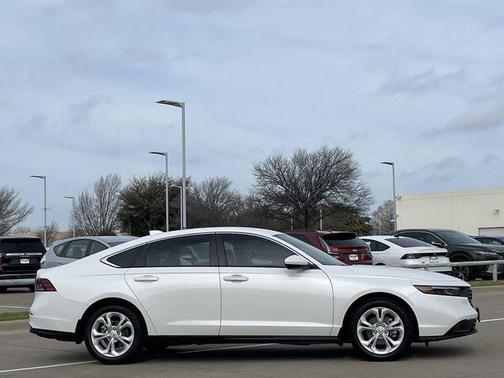 Platinum White Pearl 2025 Honda Accord LX 1.5T