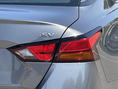 Gun Metallic 2024 Nissan Altima 2.5 SV
