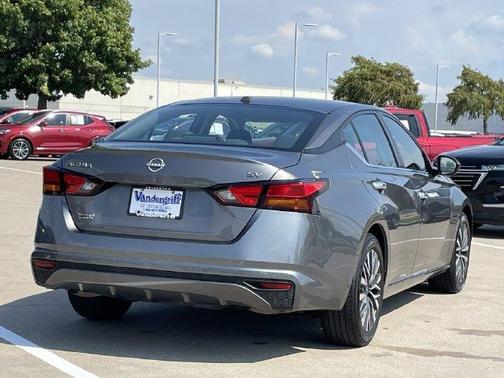 Gun Metallic 2024 Nissan Altima 2.5 SV