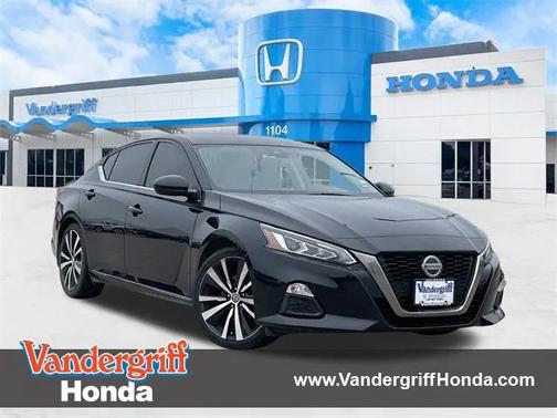 2020 Nissan Altima SR FWD