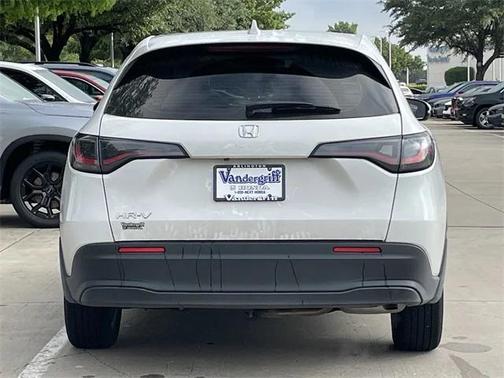 2025 Honda HR-V LX