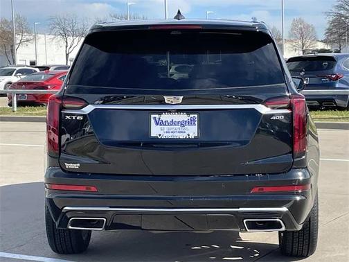 2023 Cadillac XT6 Premium Luxury FWD