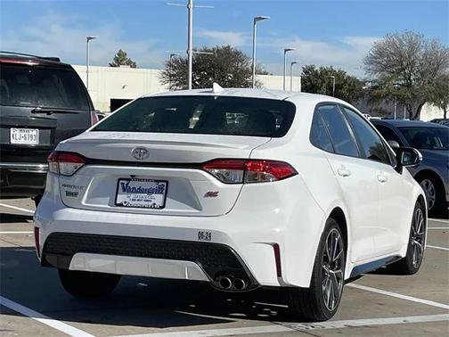 2022 Toyota Corolla SE