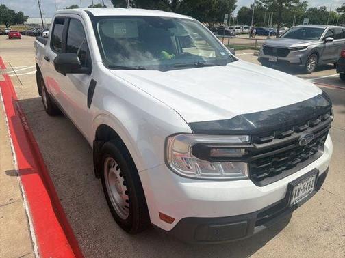 Oxford White 2022 Ford Maverick XL