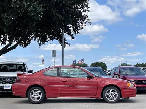 2004 Pontiac Grand Am GT1