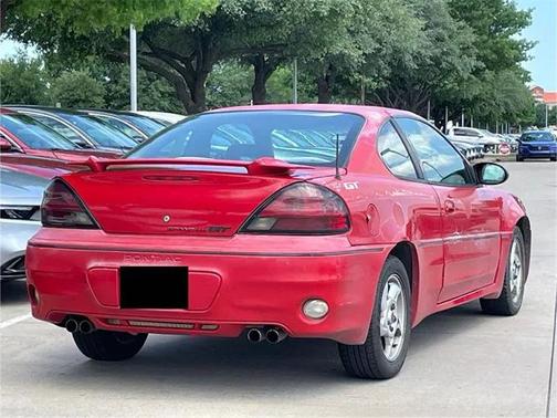 2004 Pontiac Grand Am GT1