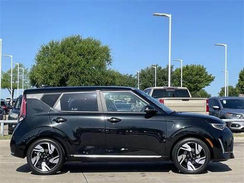 2023 Kia Soul GT-Line