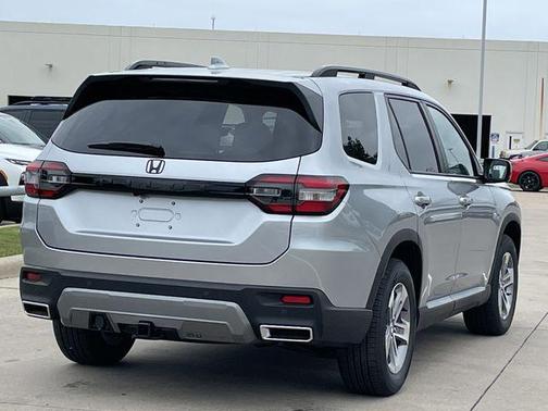 Solar Silver 2026 Honda Pilot EX-L