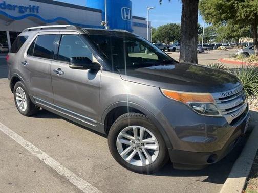2011 Ford Explorer XLT
