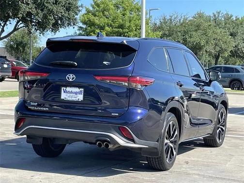 2021 Toyota Highlander XSE