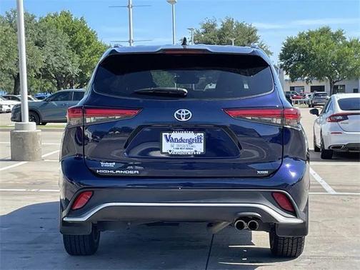 2021 Toyota Highlander XSE