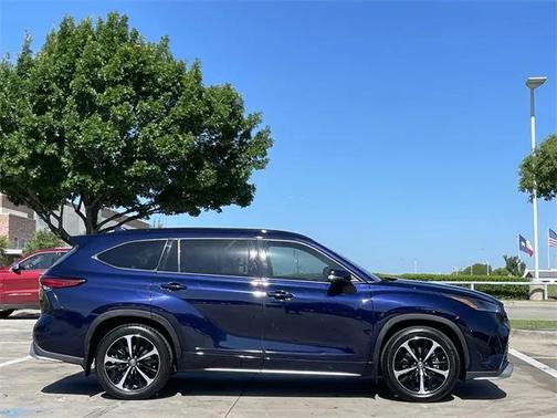 2021 Toyota Highlander XSE