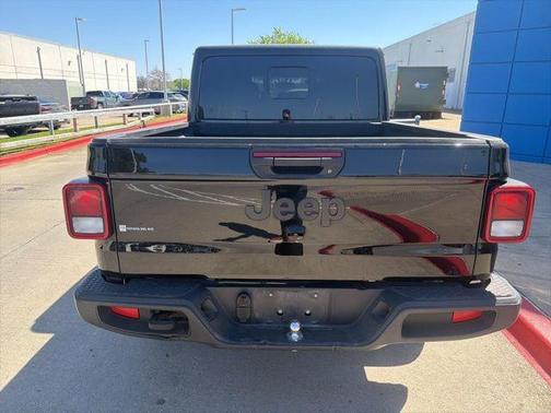 2025 Jeep Gladiator Nighthawk