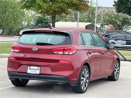 2018 Hyundai Elantra GT Base