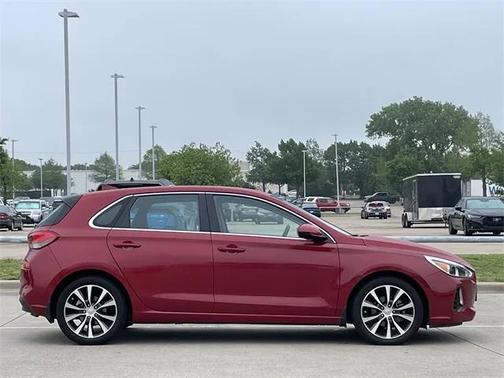 2018 Hyundai Elantra GT Base