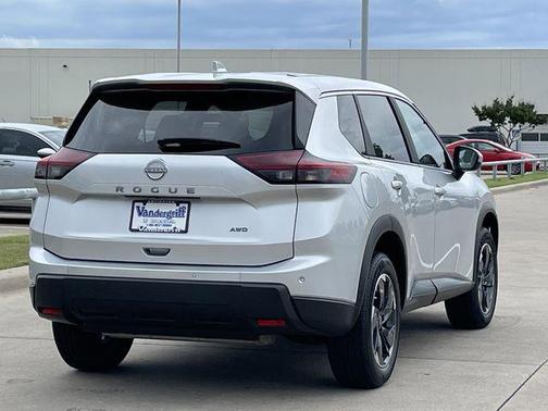 Brilliant Silver 2025 Nissan Rogue SV