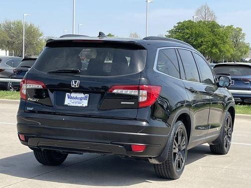 Crystal Black Pearl 2021 Honda Pilot 2WD Special Edition
