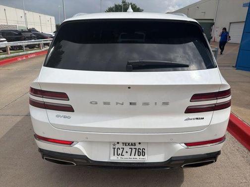 Uyuni White 2023 Genesis GV80 3.5T