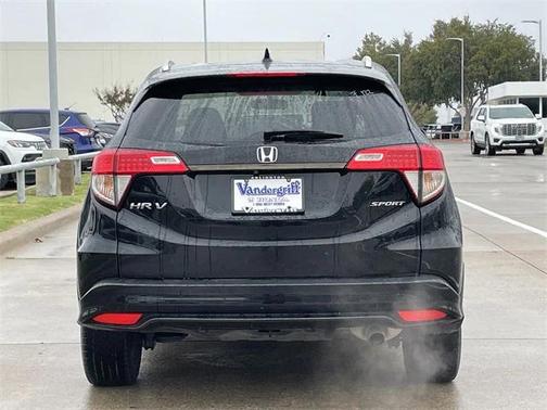 2022 Honda HR-V 2WD Sport