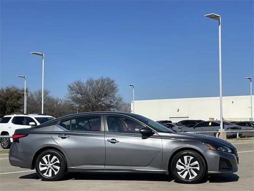 2023 Nissan Altima S FWD