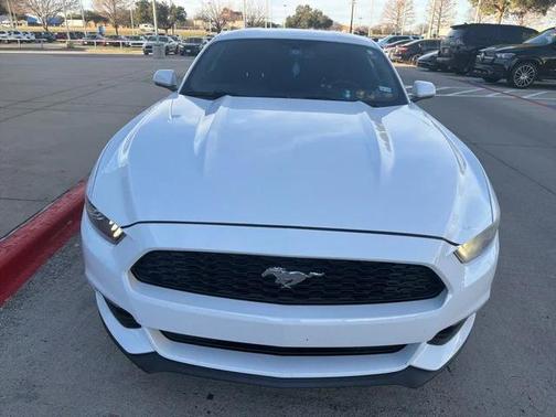 2017 Ford Mustang V6