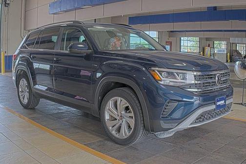 Blue Metallic 2021 Volkswagen Atlas 3.6L SE w/Technology