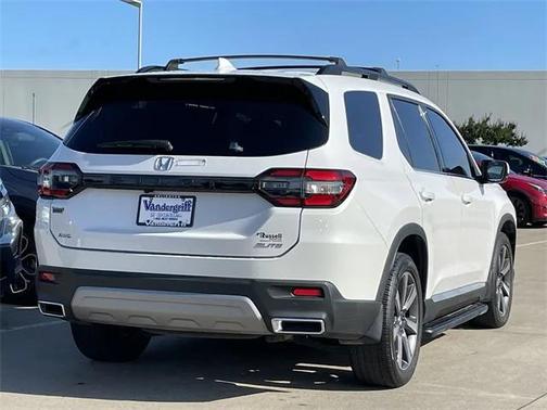 2023 Honda Pilot AWD Elite