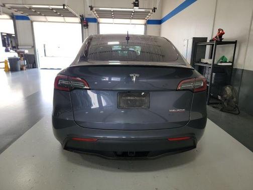 Gray 2023 Tesla Model Y Performance Dual Motor All-Wheel Drive