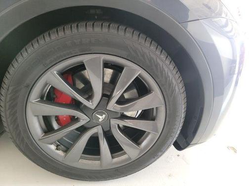 Gray 2023 Tesla Model Y Performance Dual Motor All-Wheel Drive