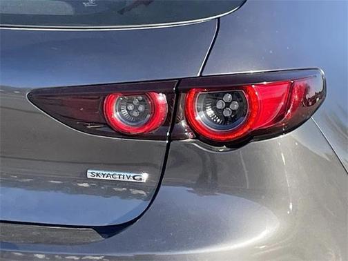 2019 Mazda Mazda3 FWD w/Premium Package