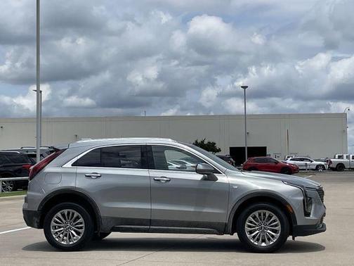 Argent Silver 2024 Cadillac XT4 Premium Luxury
