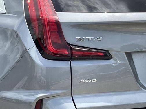 Argent Silver 2024 Cadillac XT4 Premium Luxury
