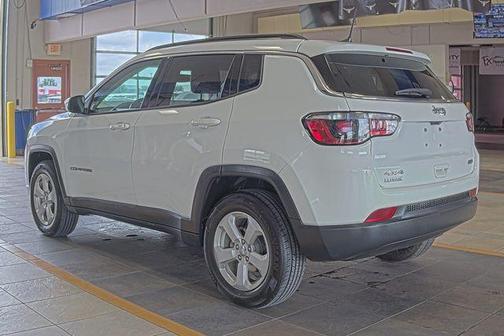 White Clearcoat 2021 Jeep Compass Latitude