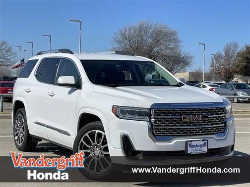2023 GMC Acadia Denali