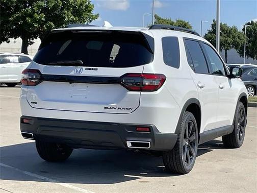 2025 Honda Pilot Black Edition