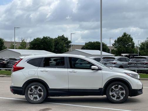 White Diamond Pearl 2018 Honda CR-V EX