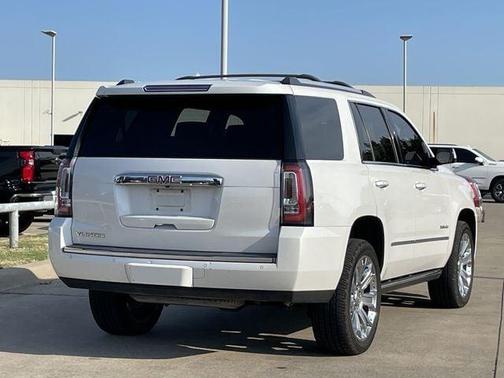 White Frost Tricoat 2018 GMC Yukon Denali