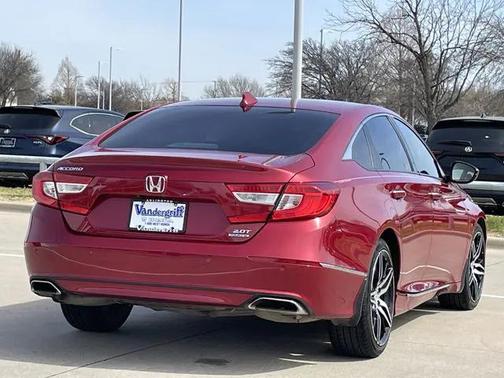 2021 Honda Accord Touring 2.0T