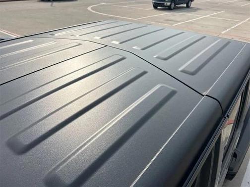 2022 Jeep Gladiator Mojave 4x4