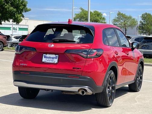 2025 Honda HR-V 2WD Sport