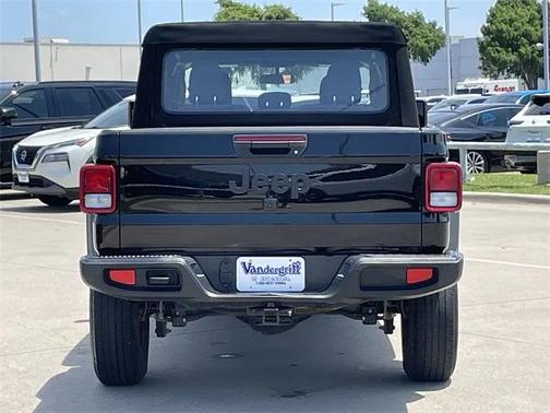 2024 Jeep Gladiator Sport