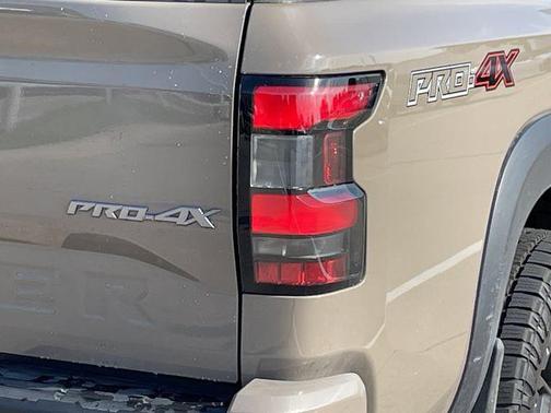 Baja Storm 2022 Nissan Frontier PRO-4X