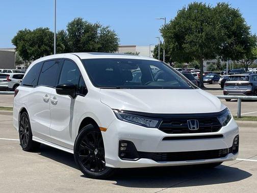 Platinum White Pearl 2025 Honda Odyssey Sport-L